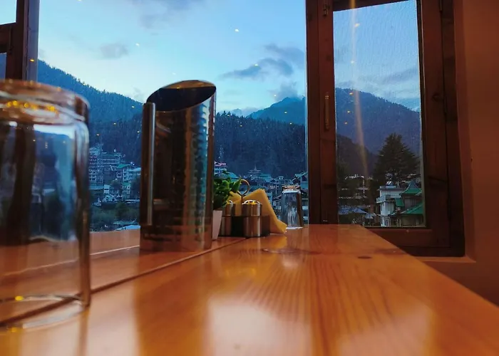 Sa-Ba Manali Inn, Mall Road
